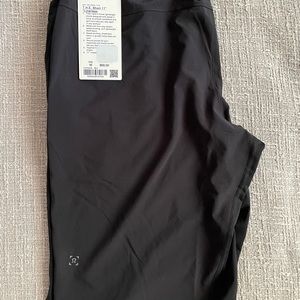 NWT lululemon t.h.e 11” inseam black mens shorts size M
